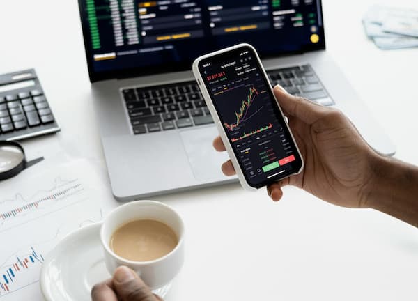 利率前瞻：江苏银行1%预期下调，黄金受何影响？